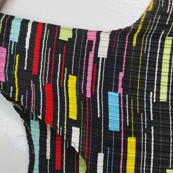 Color Block Tank - Picture 3 of 5